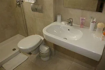 International Hotel 3*