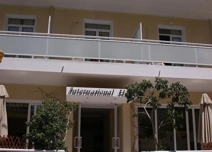 International Hotel 3*