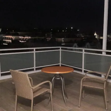 Hotel International