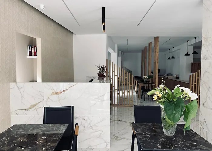 호텔 International Rhodes City