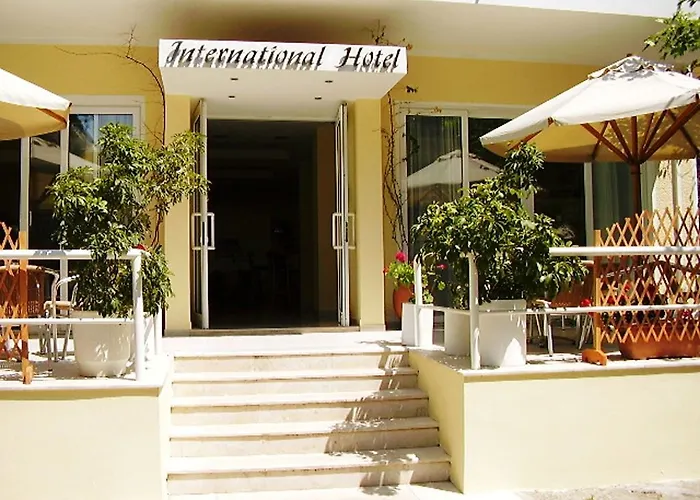 호텔 International 3*