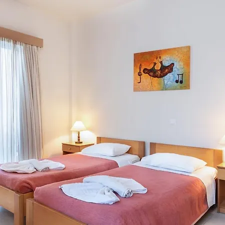 International Otel 3*