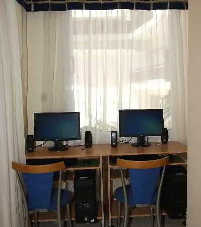 Otel International 3*