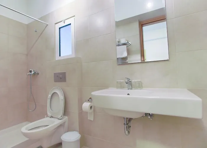 International 3* Rhodes City